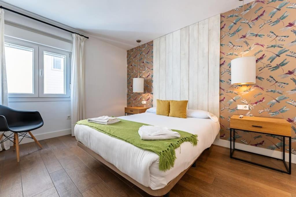 Super Central Malaga Flat With Terrace And Free Parking Buitenkant foto