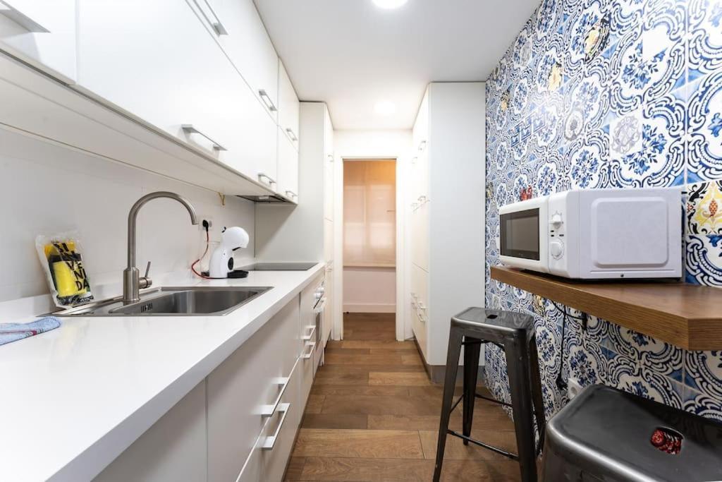 Super Central Malaga Flat With Terrace And Free Parking Buitenkant foto