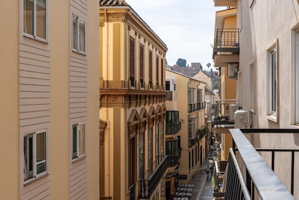 Super Central Malaga Flat With Terrace And Free Parking Buitenkant foto